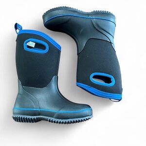 DSG Kids' Snowbound Winter Boots.